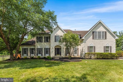 19 Saratoga Ct, Holland, PA, 18966-2575 | Card Image