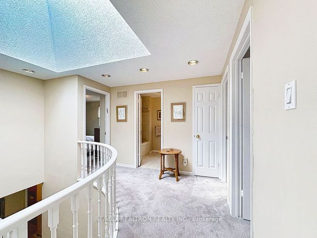 17 Colvin Cres, House other with 5 bedrooms, 4 bathrooms and 3 parking in Thornhill ON | Image 29