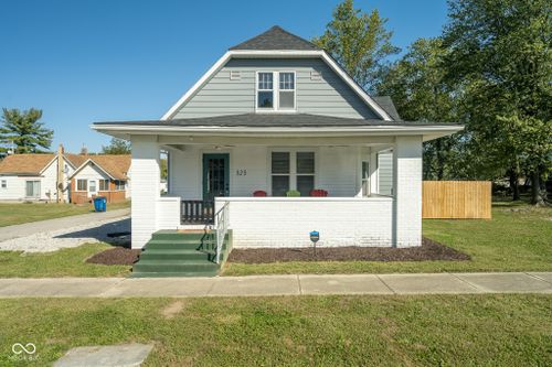 325 W Hickory St, Jasonville, IN, 47438-1109 | Card Image