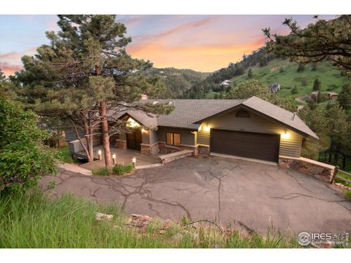 142 Meadowlook Way, Boulder, CO, 80304-0431 | Card Image