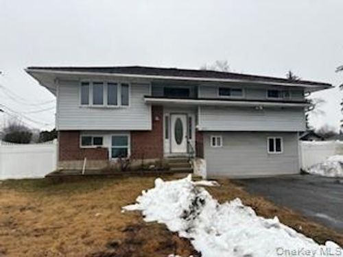 1597 Brentwood Rd, Bay Shore, NY, 11706-3223 | Card Image