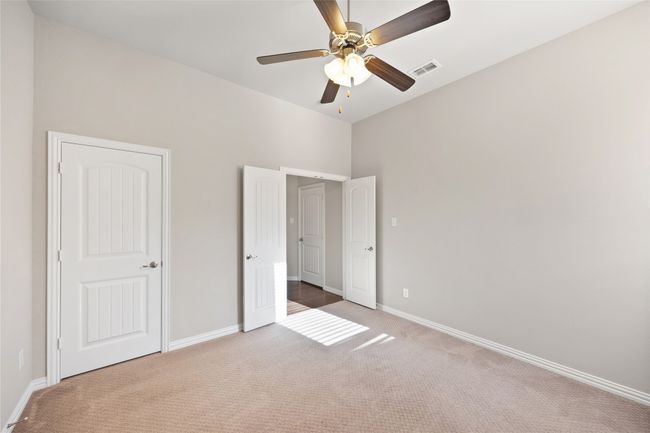 216 Equestrian Rd, House other with 4 bedrooms, 4 bathrooms and null parking in Hickory Creek TX | Image 8