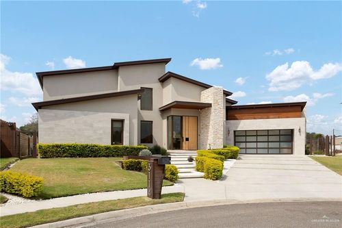 3114 Garden View Dr, Mission, TX, 78574-7946 | Card Image