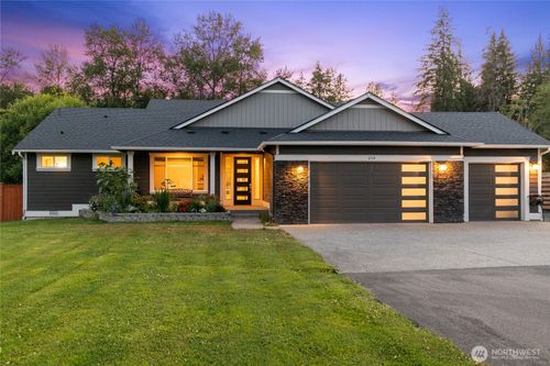 6714 123rd Ave Ne, Lake Stevens, WA, 98258-9657 | Card Image