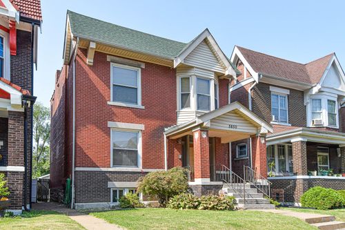 5850 De Giverville Avenue, St Louis, MO, 63112 | Card Image