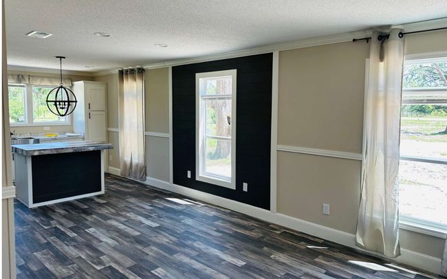 22904 112 Th Ter, House other with 3 bedrooms, 2 bathrooms and 3 parking in LIVE OAK FL | Image 4