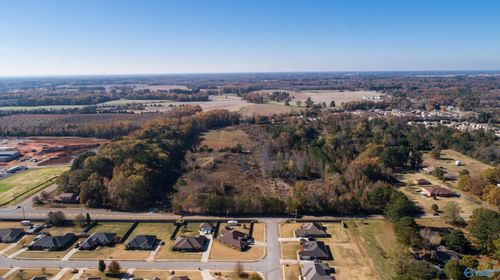 1 Troon Dr Nw, Madison, AL, 35757 | Card Image
