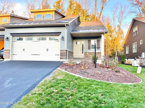 23 Canterbury Ln, Delmar, NY, 12054-9725 | Card Image