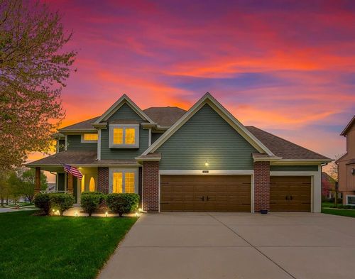 9011 Ne 91st Ter, Kansas City, MO, 64157-9603 | Card Image