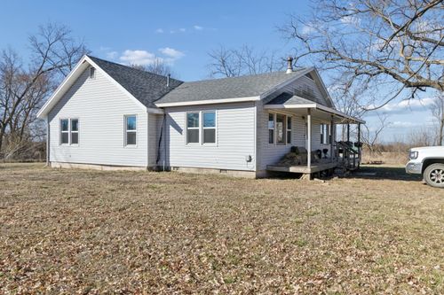 10120 S Highway 39, Stockton, MO, 65785-8265 | Card Image