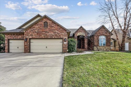 526 N Woodridge St, Wichita, KS, 67206 | Card Image