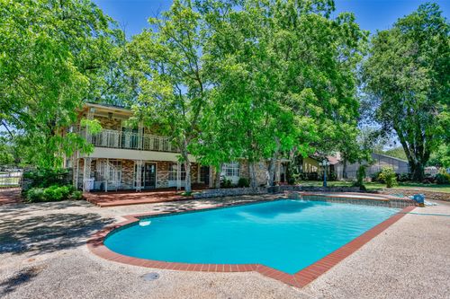 1010 Aspen Rd, Gainesville, TX, 76240-3749 | Card Image
