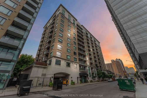 204-200 Besserer St, Ottawa, ON, K1N0A7 | Card Image