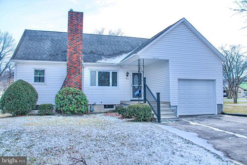 1029 6th Ave, Duncansville, PA, 16635-1333 | Card Image