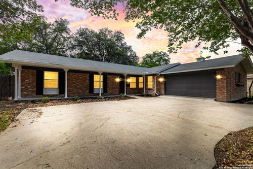371 Pike Rd, San Antonio, TX, 78209-3116 | Card Image