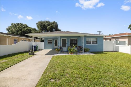4122 W Gray St, Tampa, FL, 33609-2211 | Card Image