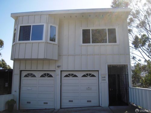 166 Museum Way, San Francisco, CA, 94114-1430 | Card Image