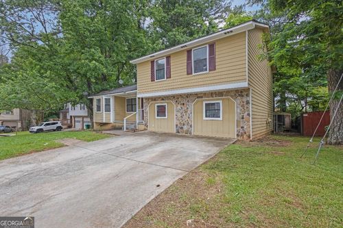 5477 Forest Pines Dr, Lithonia, GA, 30058-5597 | Card Image