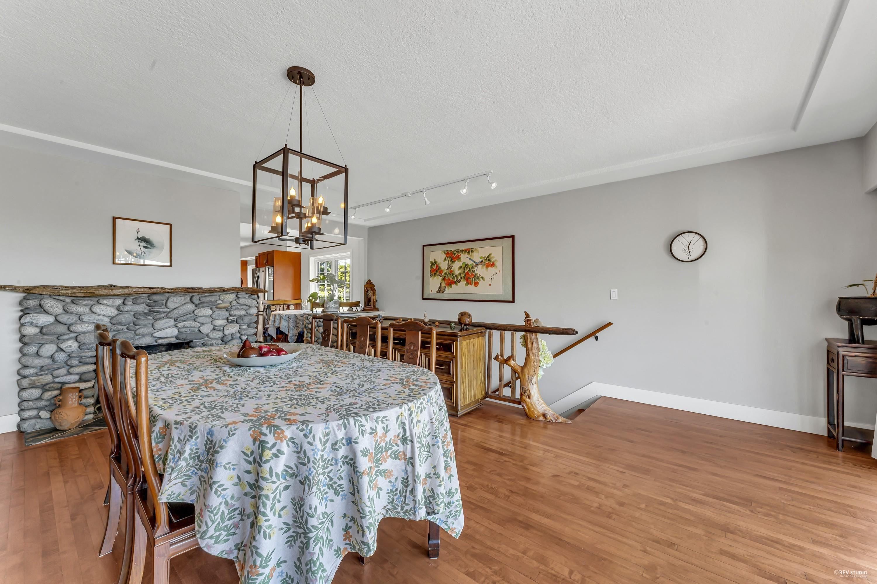 1374 21 St Street, House other with 2 bedrooms, 2 bathrooms and 3 parking in West Vancouver BC | Image 12