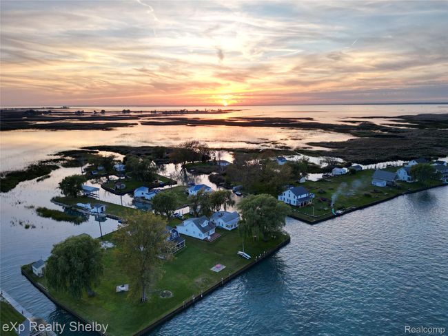 dji_fly_20221005_190544_58_1665011306993_photo.jpg | Image 9