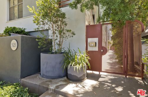 3-928 7th St, Santa Monica, CA, 90403 | Card Image