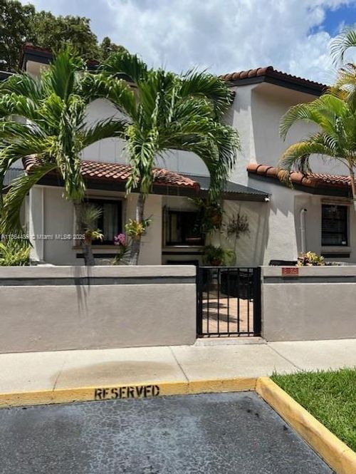 apt-b105-13466 Sw 62nd St, Miami, FL, 33183-5060 | Card Image