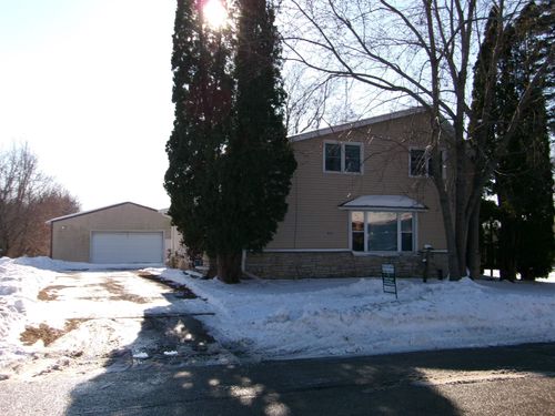 307 Washington St, Brandon, WI, 53919-9668 | Card Image