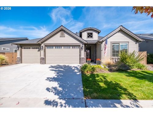 3635 Sw Badger Ct, Redmond, OR, 97756-7278 | Card Image