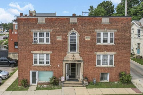5 E Chestnut St, Mount Vernon, OH, 43050-3211 | Card Image