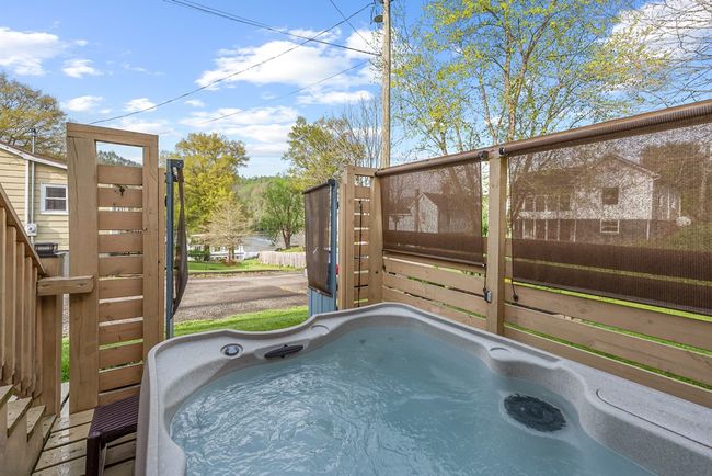 102 N Short St, House other with 2 bedrooms, 1 bathrooms and null parking in Fries VA | Image 7