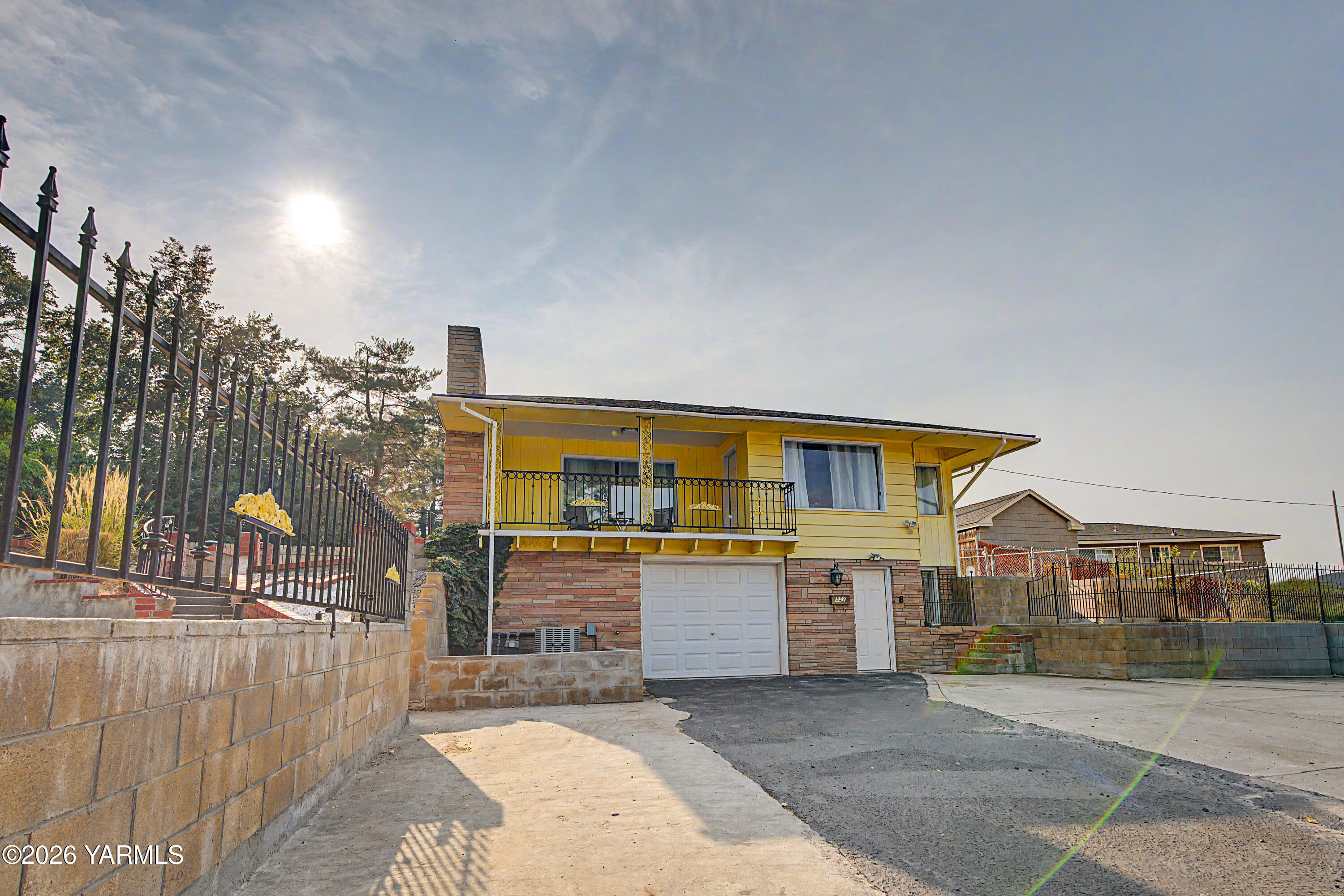 Residential in Sunnyside 2
