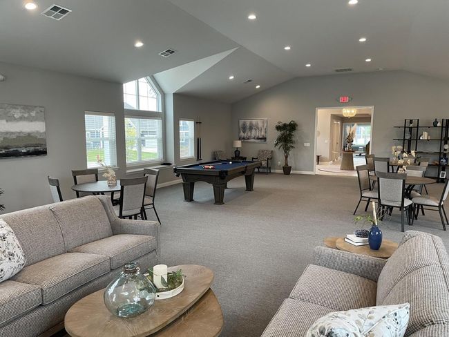 403 Sandy Circle, House other with 3 bedrooms, 2 bathrooms and null parking in Pewaukee WI | Image 31