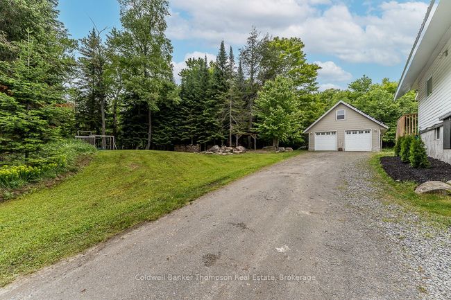579 S Waseosa Lake Rd, House other with 3 bedrooms, 2 bathrooms and 10 parking in Huntsville ON | Image 40