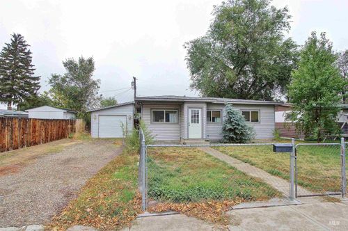 314 Baker Dr, Mountain Home, ID, 83647-2308 | Card Image