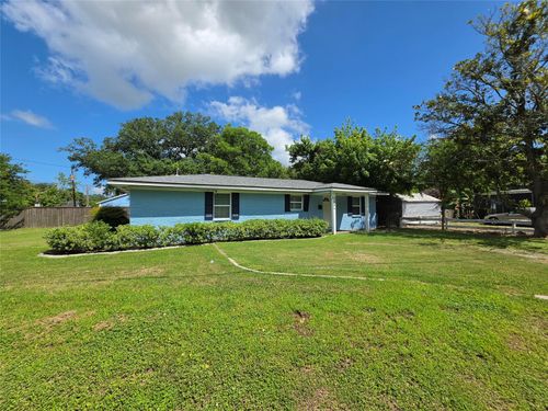 a-305 Miles Rd, Bacliff, TX, 77518-1106 | Card Image