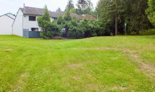 212-13632 67 Avenue, Surrey, BC, V3W6X5 | Card Image