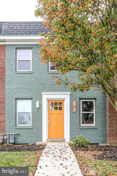 1138 Ranck Mill Road, Townhouse with 3 bedrooms, 1 bathrooms and null parking in LANCASTER PA | Image 3