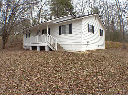 125 Moore View Dr, Murphy, NC, 28906-3747 | Card Image