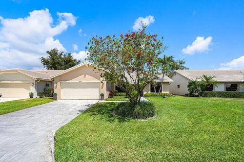 6053 Petaluma Dr, Boca Raton, FL, 33433-5409 | Card Image