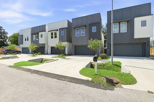 106 Luetta St, Houston, TX, 77076-5035 | Card Image