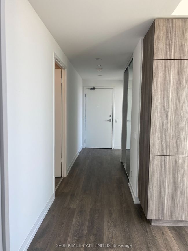 3210 - 5 Buttermill Ave, Condo with 2 bedrooms, 2 bathrooms and null parking in Vaughan ON | Image 5