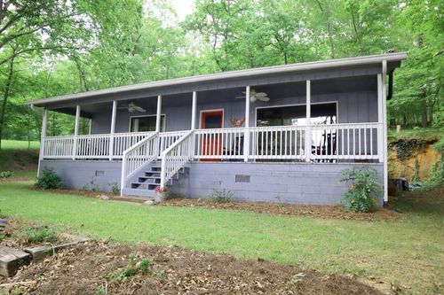84 Helton Dr, Sparta, GA, 31087-5331 | Card Image