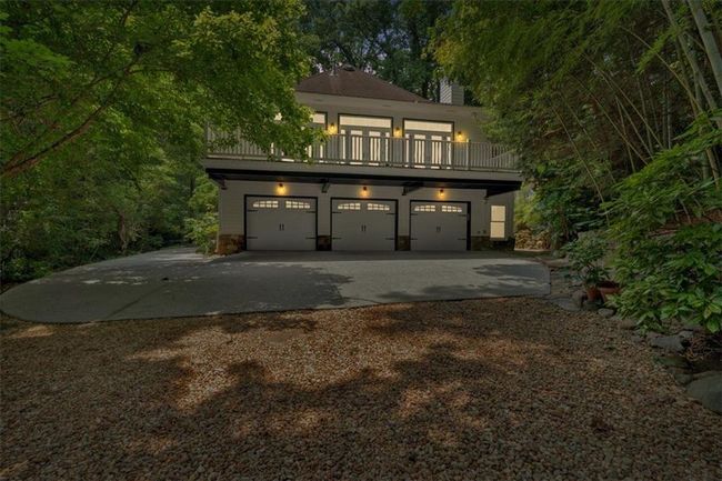 400 Old Ivy Rd Ne, House other with 6 bedrooms, 6 bathrooms and 3 parking in Atlanta GA | Image 93