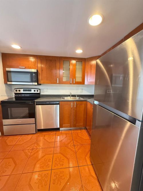 apt-1114-13499 Biscayne Blvd, North Miami, FL, 33181-2029 | Card Image
