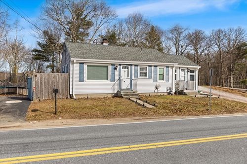 45 Groveland St, Abington, MA, 02351-2119 | Card Image