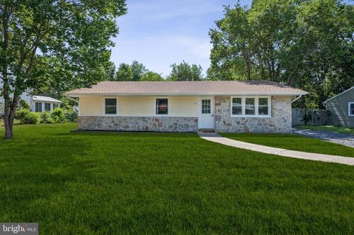 24 Wildgeese Cir, BROWNS MILLS, NJ, 08015-6563 | Card Image