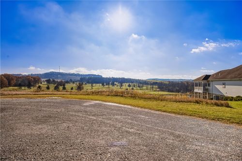 26 Oak Crest Drive, Jenner Twp, PA, 15563 | Card Image