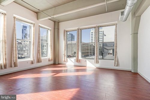 apt-205-511 N Broad St, PHILADELPHIA, PA, 19123-3230 | Card Image