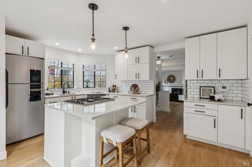 93 Ashford Avenue, Mill Valley, CA, 94941 | Card Image