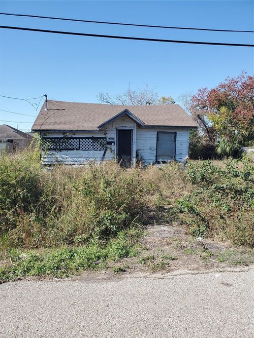 8014 Cannon Street, Houston, TX, 77051 | Card Image